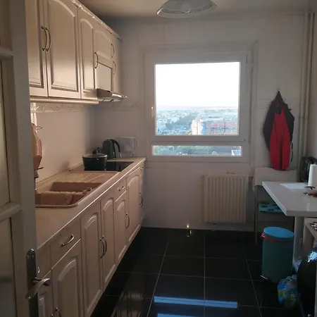 Lovely In - Near Arena Porte De La Chapelle בית אירוח פריז