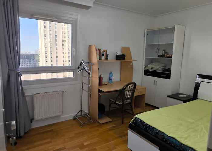 Lovely In - Near Arena Porte De La Chapelle Alloggio in famiglia